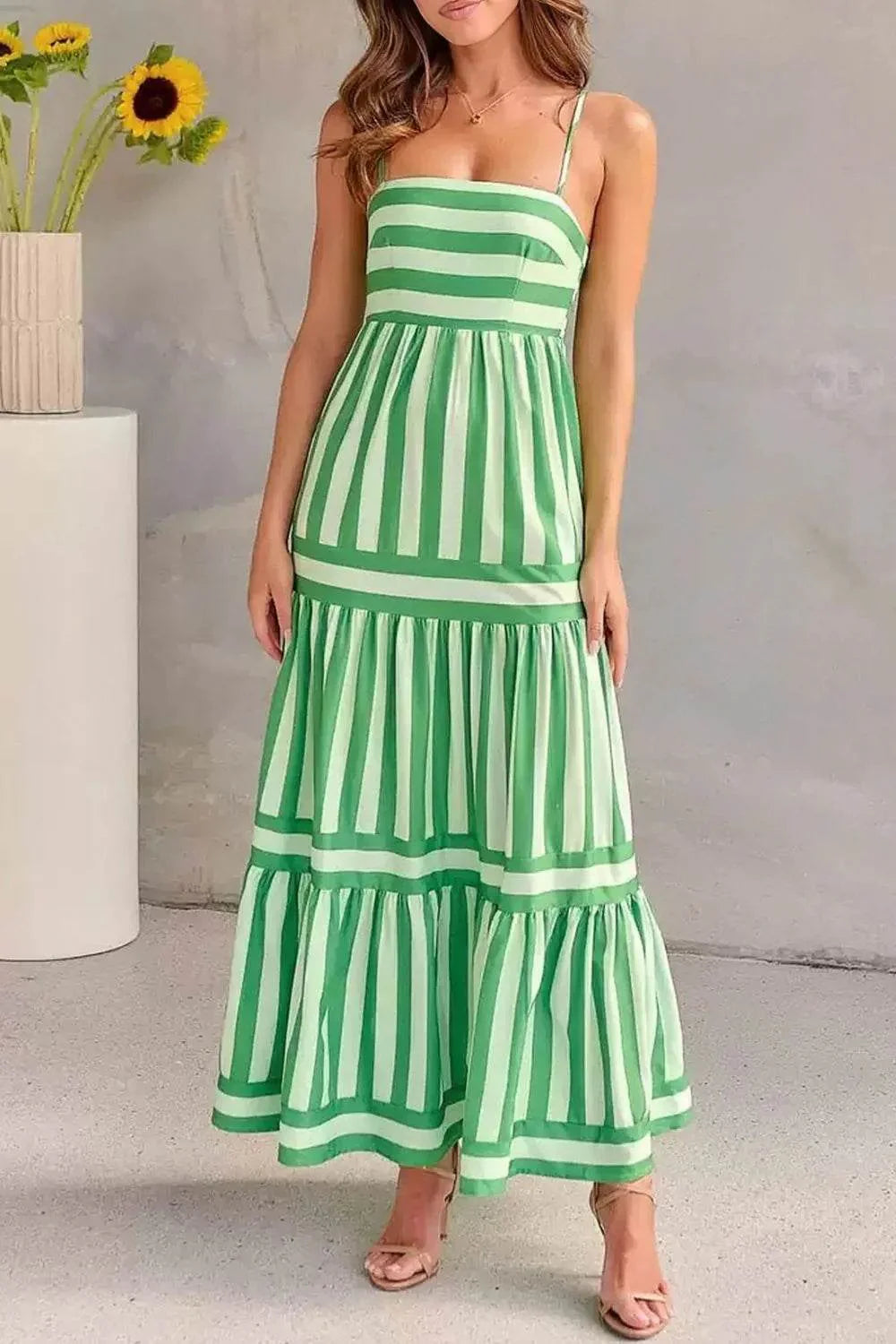 Christmas Outfit Ideas for Women in Warmer Weather: Your Ultimate Style Guide