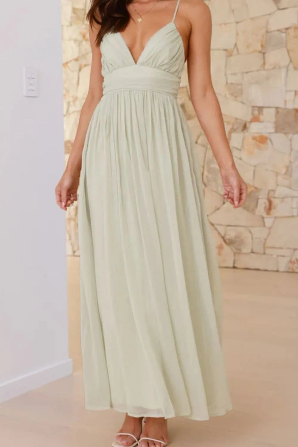 Back Bow V-Neck Cami Maxi Dress green