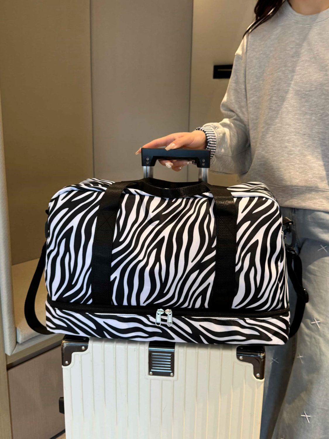 Oxford Cloth Leopard Travel Bag - MARIGOLD
