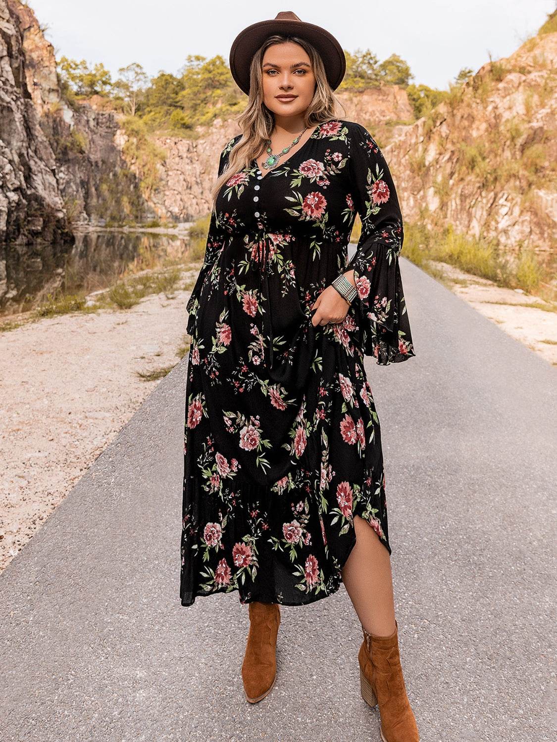 Floral Flare Sleeve Maxi Dress (Curve) - MARIGOLD