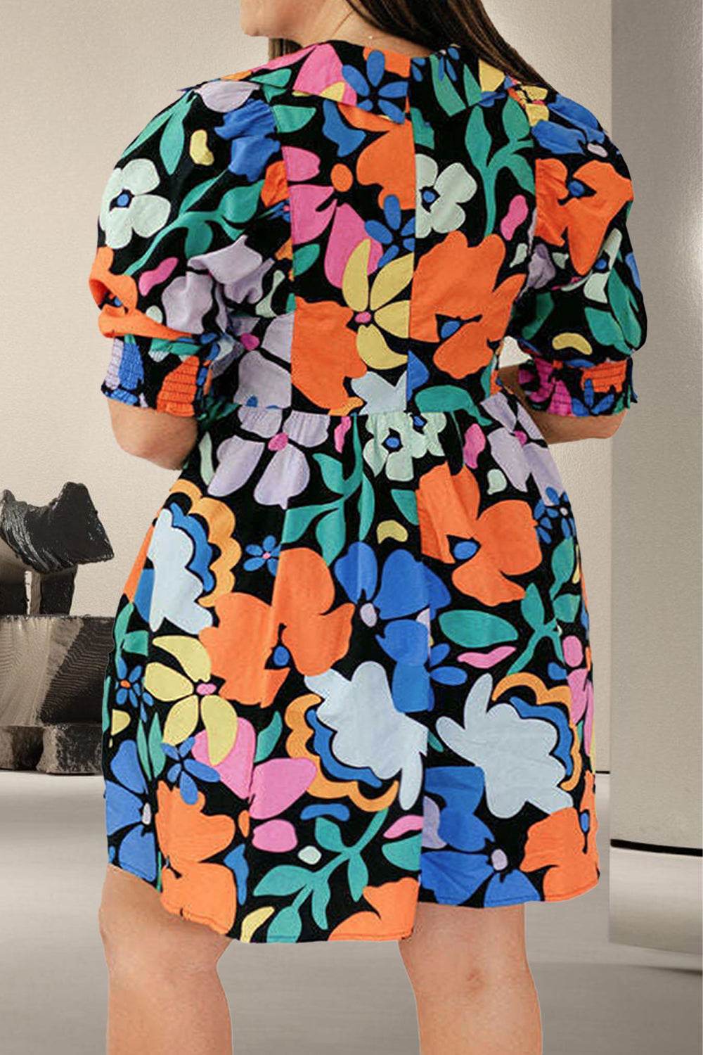 Floral Print V-Neck Short Sleeve Mini Dress (Curve) - MARIGOLD