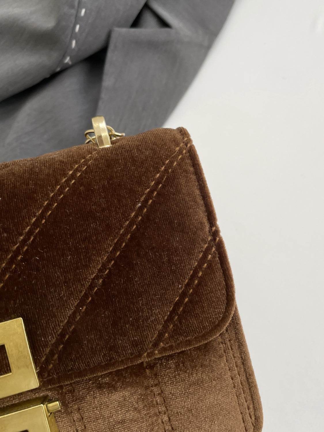 Faux velvet flap shoulder bag with twist lock and chain - MARIGOLD