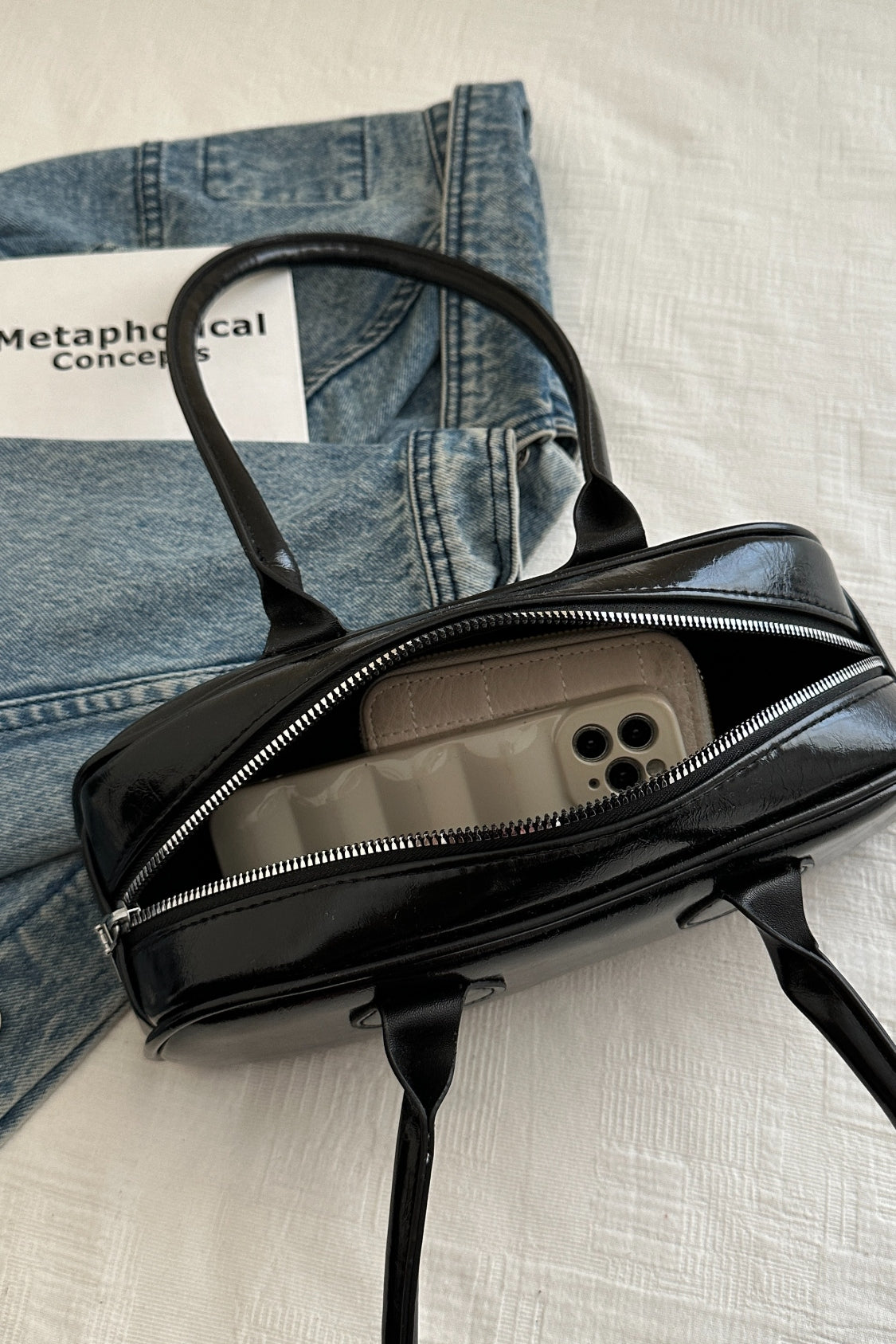 French Baguette Shoulder Bag - MARIGOLD