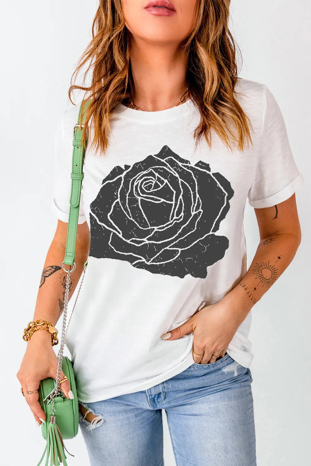 Black Rose Graphic T-Shirt Women - Vintage Floral Print Short Sleeve Tee