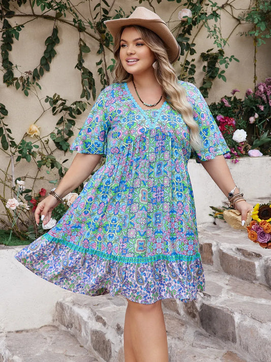 Plus Size Floral Dress with Lace Detail & Ruffled Hem - Half Sleeve Dress