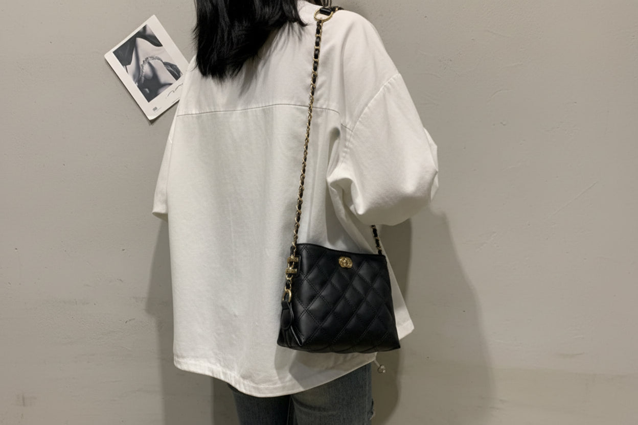 b593730a-68c2-4f8e-8179-8dc79a75c677-Max