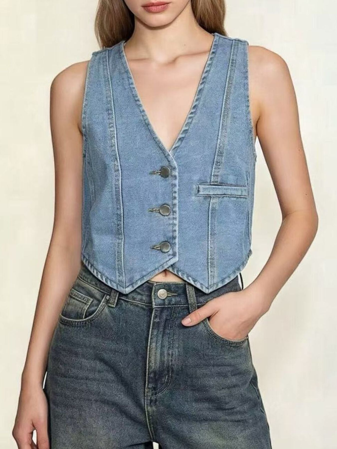 ec6f3f7a-a4d0-4a66-b2a1-f4d2b9adb09e-Max