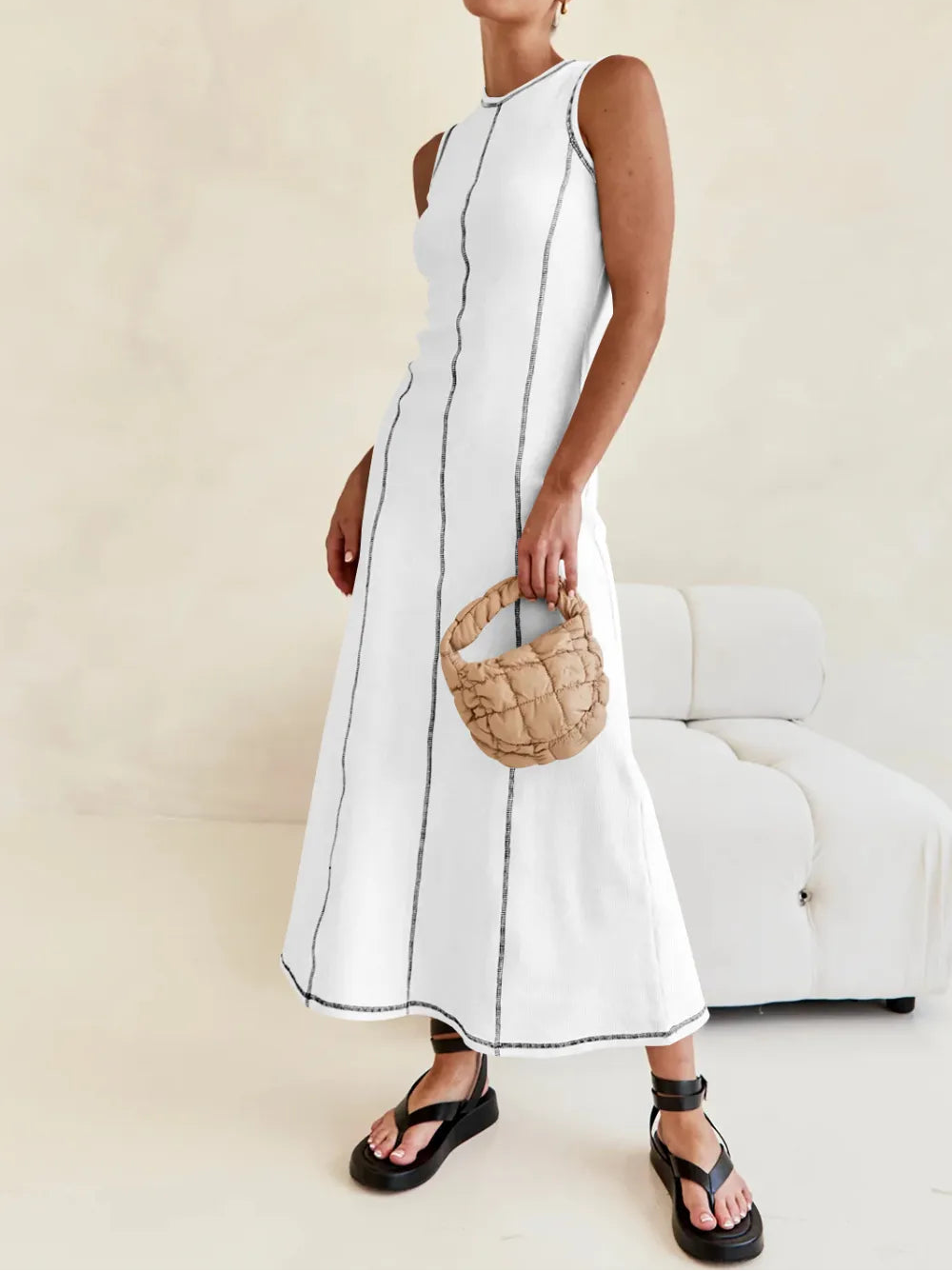 f4437b75-0d8d-41a2-89b7-f200e0f50ae1-Max