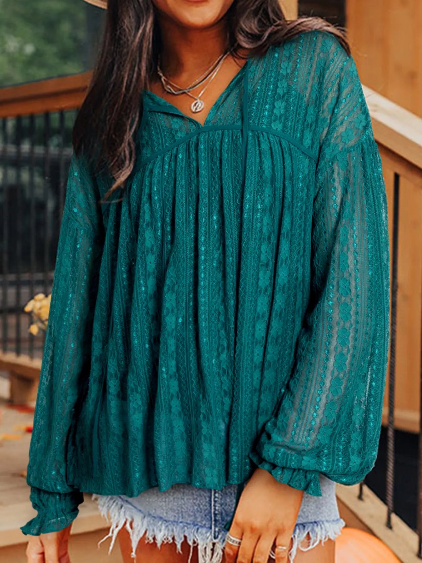 Lace Tie Neck Long Sleeve Blouse green