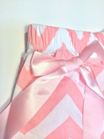 NEW Size 0-3 months  Baby Skirt Baby Girls Clothes Pink Chevron Skirt with bow