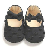 NEW Size 12.5 cm Girls Baby Shoes 6-12 months Black Heart Bow Baby Shoes