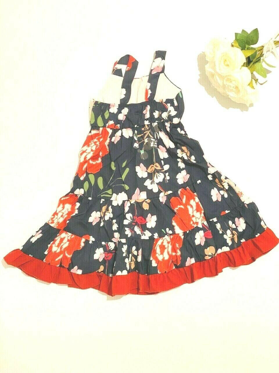 Size 2 years / 3-4 years New Girls Dress Navy Floral Red Ruffle Hem Dress