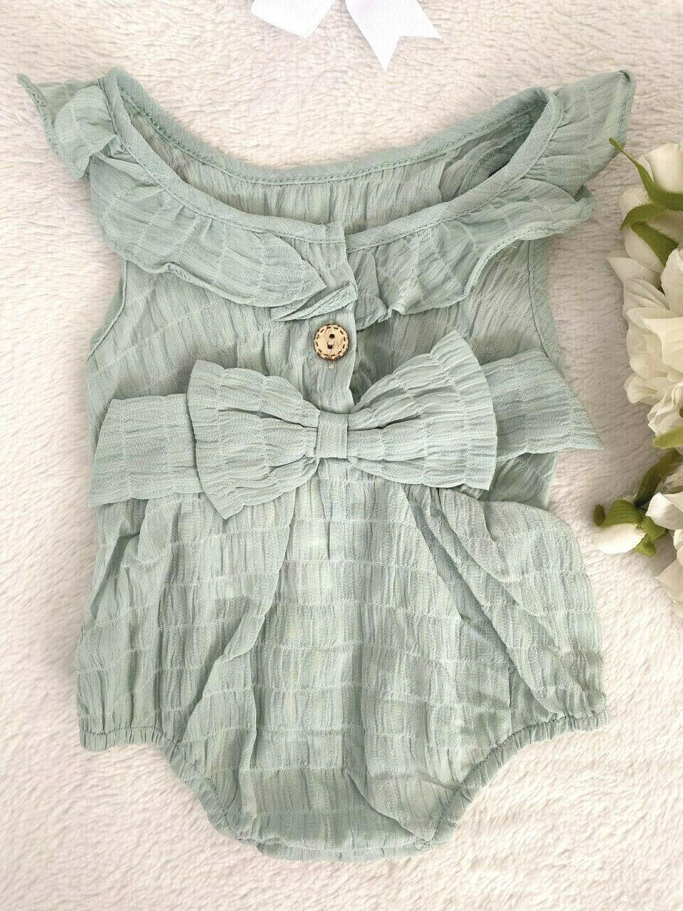 size 0-3m/3-6m new baby girl romper green ruffle romper & headband-Select Size.