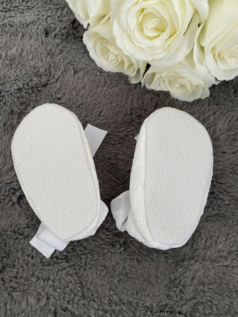 Elegant 3-Piece Baby Girl Set: Lace Shoes & Headbands (3-6 Months) - MARIGOLD 
