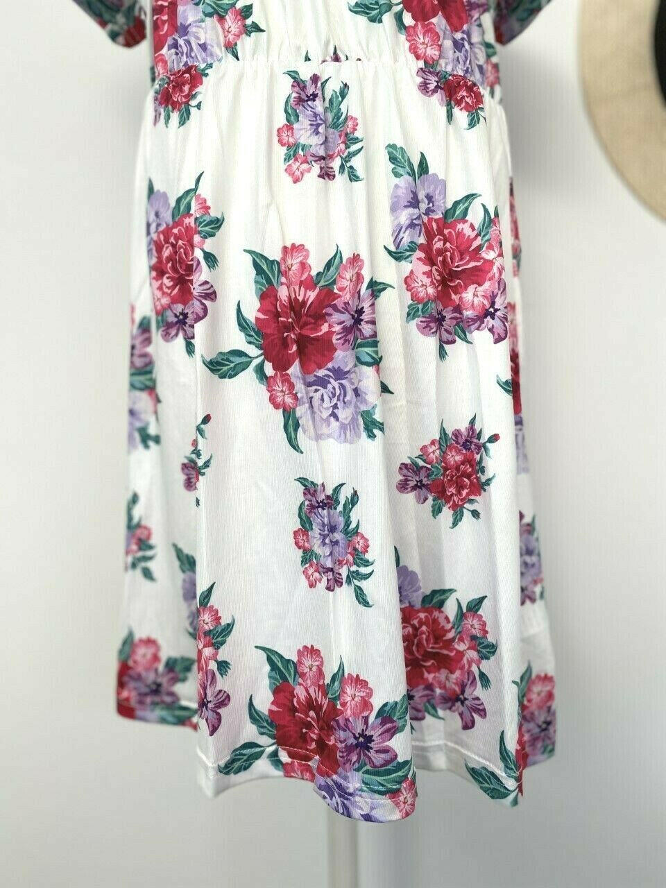 NEW Size 3-4 Years Girls Dress Pretty White Floral Off The Shoulder Girls Dress - MARIGOLD 